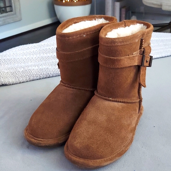 BearPaw - Picture 1 of 4